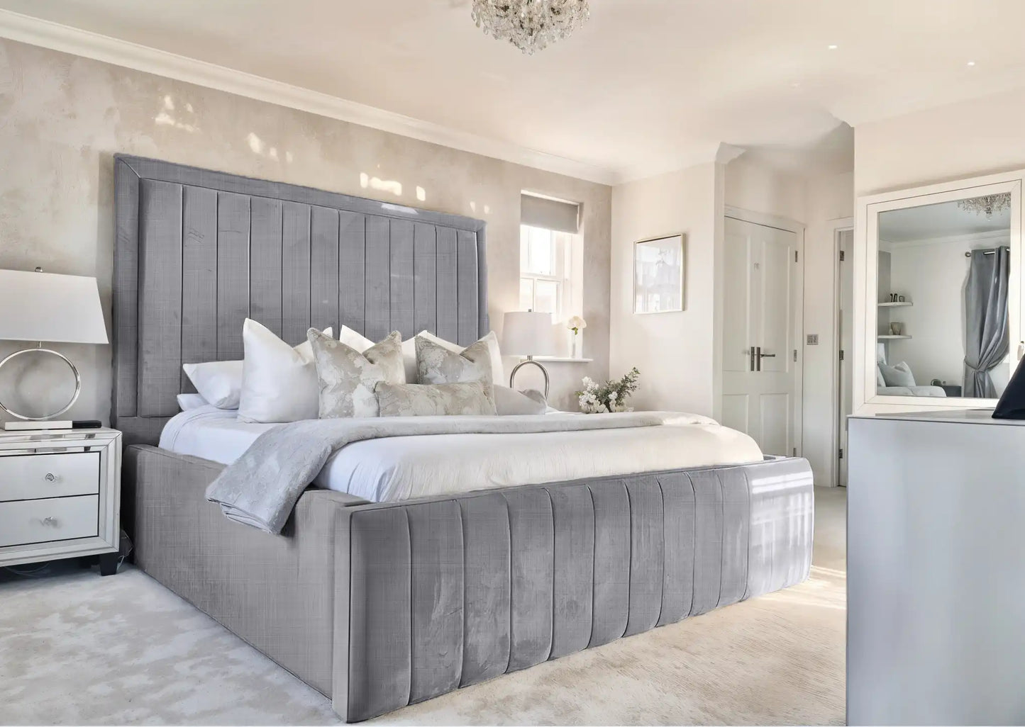 Geneva lined Upholstered Bed