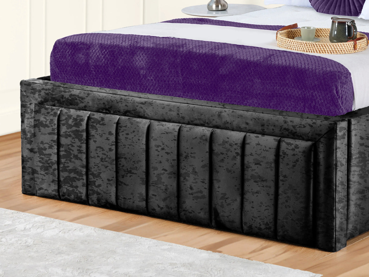 Grand panel Upholstered bed