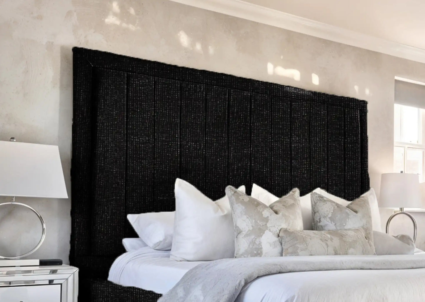 Geneva lined Upholstered Bed