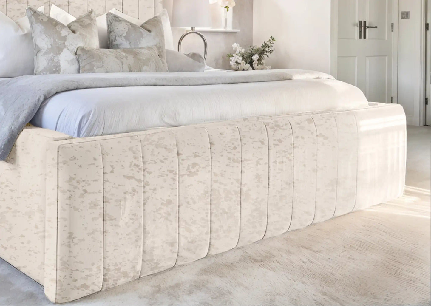Geneva lined Upholstered Bed