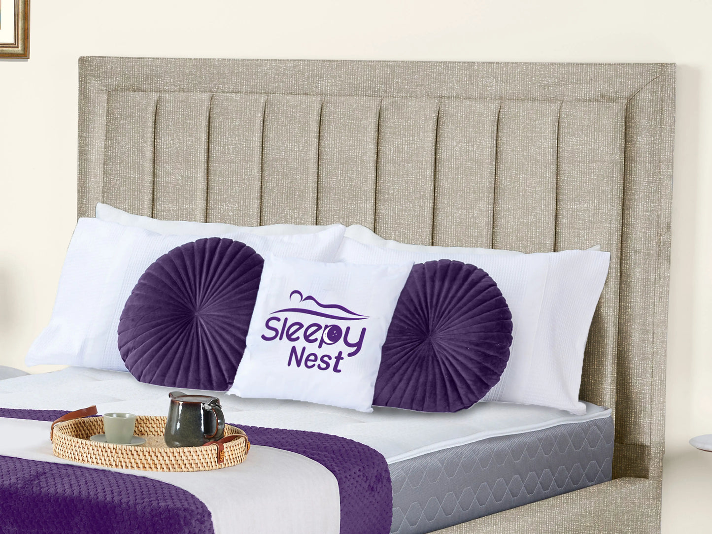 Grand panel Upholstered bed