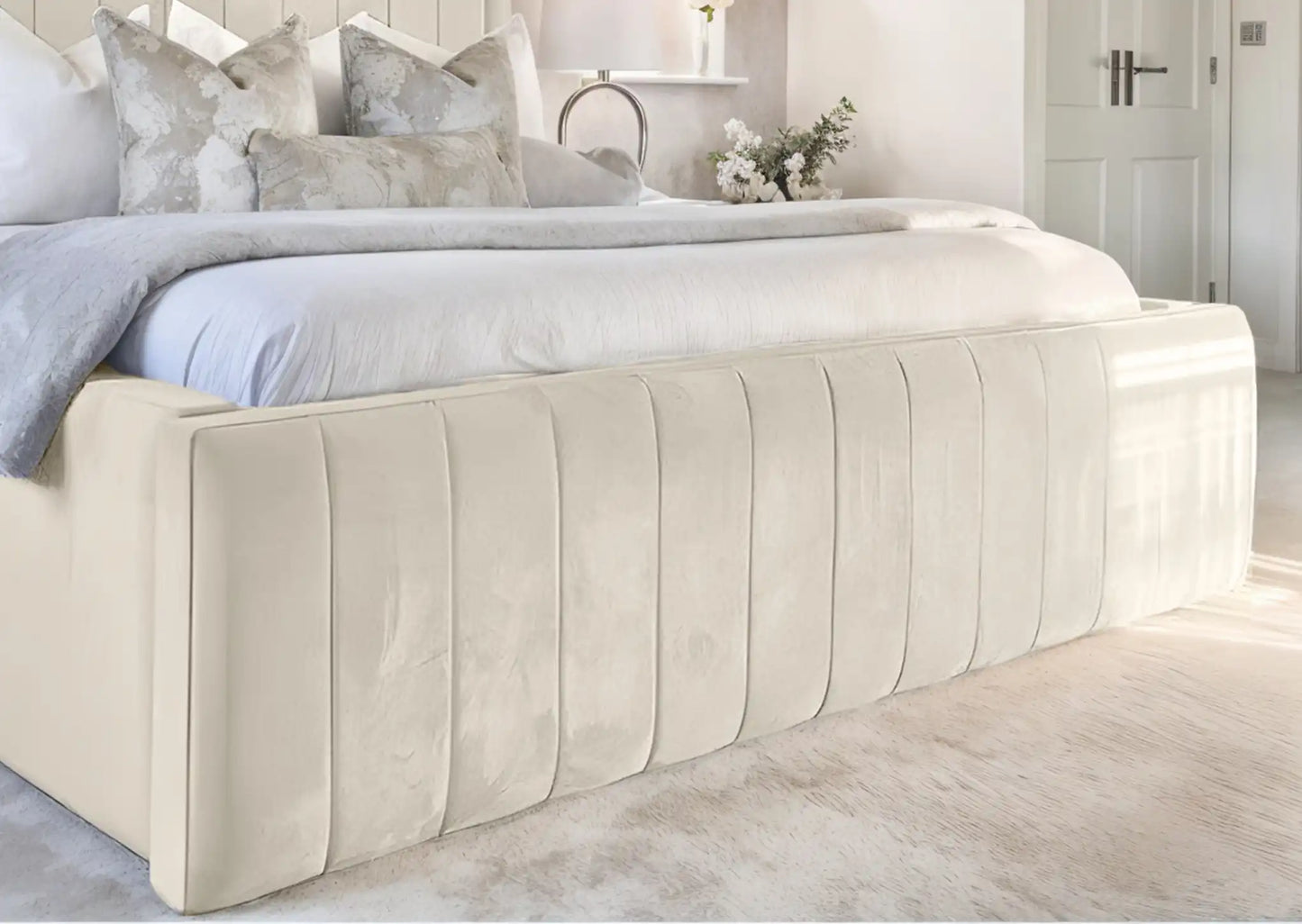 Geneva lined Upholstered Bed