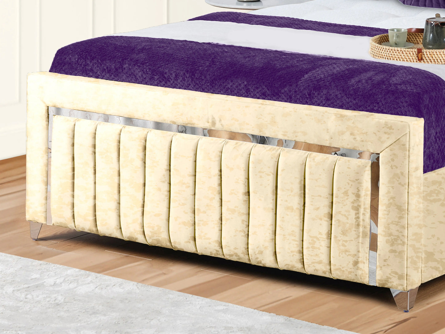 Elizabeth Upholstered Bed