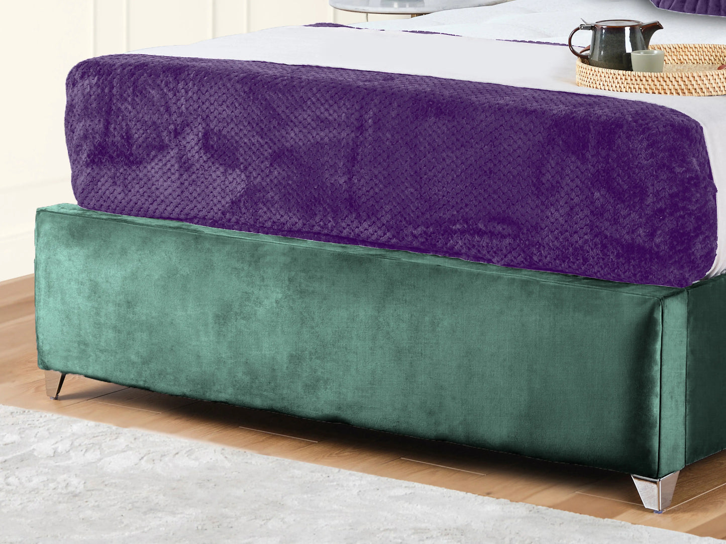 Sunset Upholstered Bed