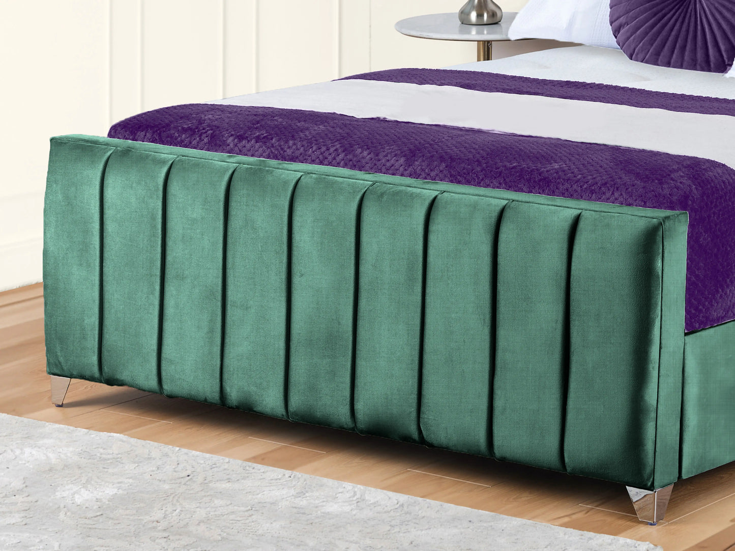 Lisburn Upholstered bed