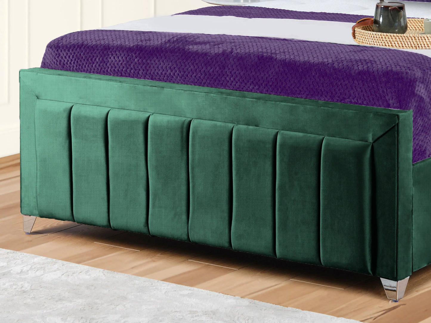 Sierra upholstered Bed