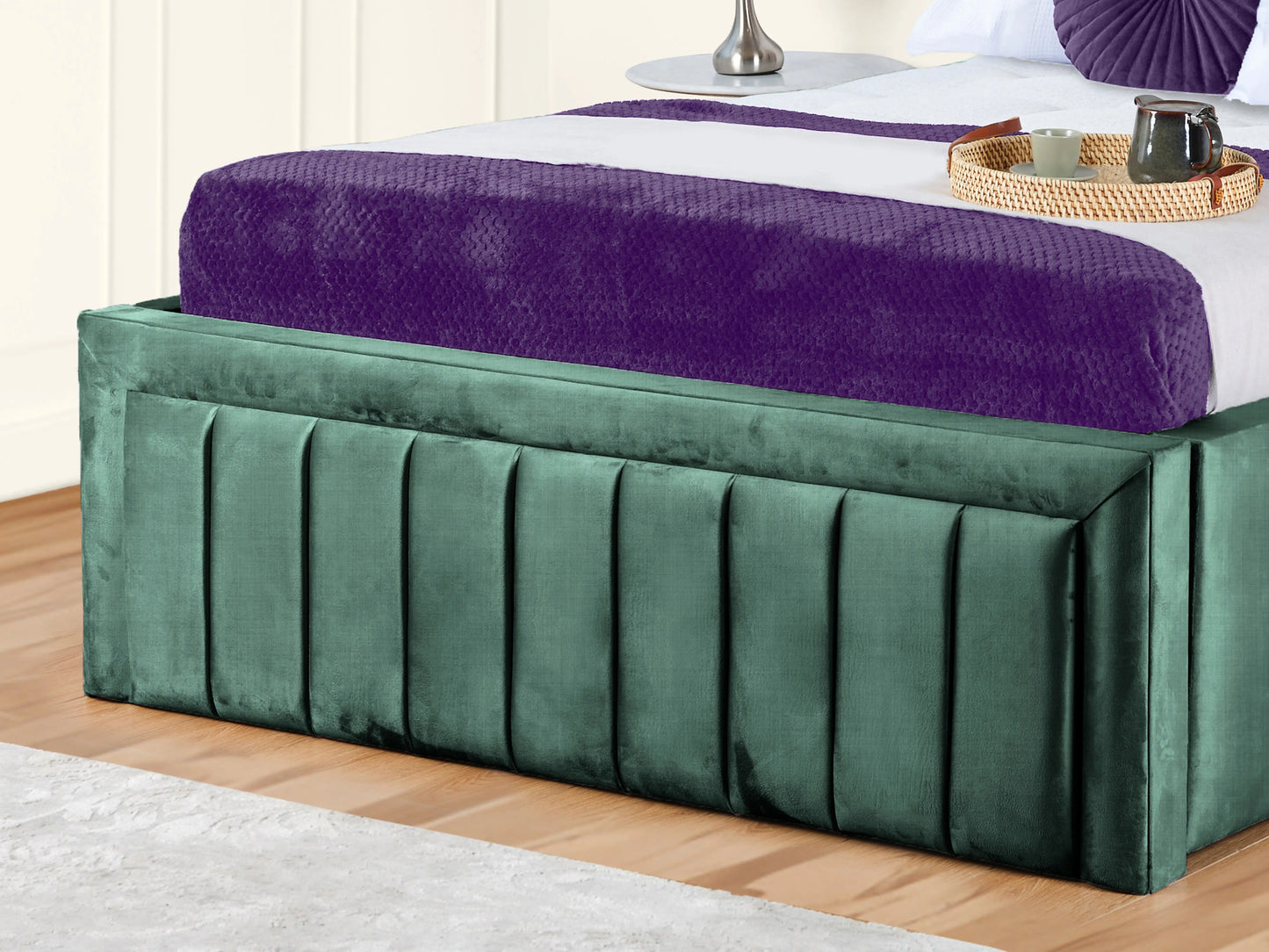 Grand panel Upholstered bed