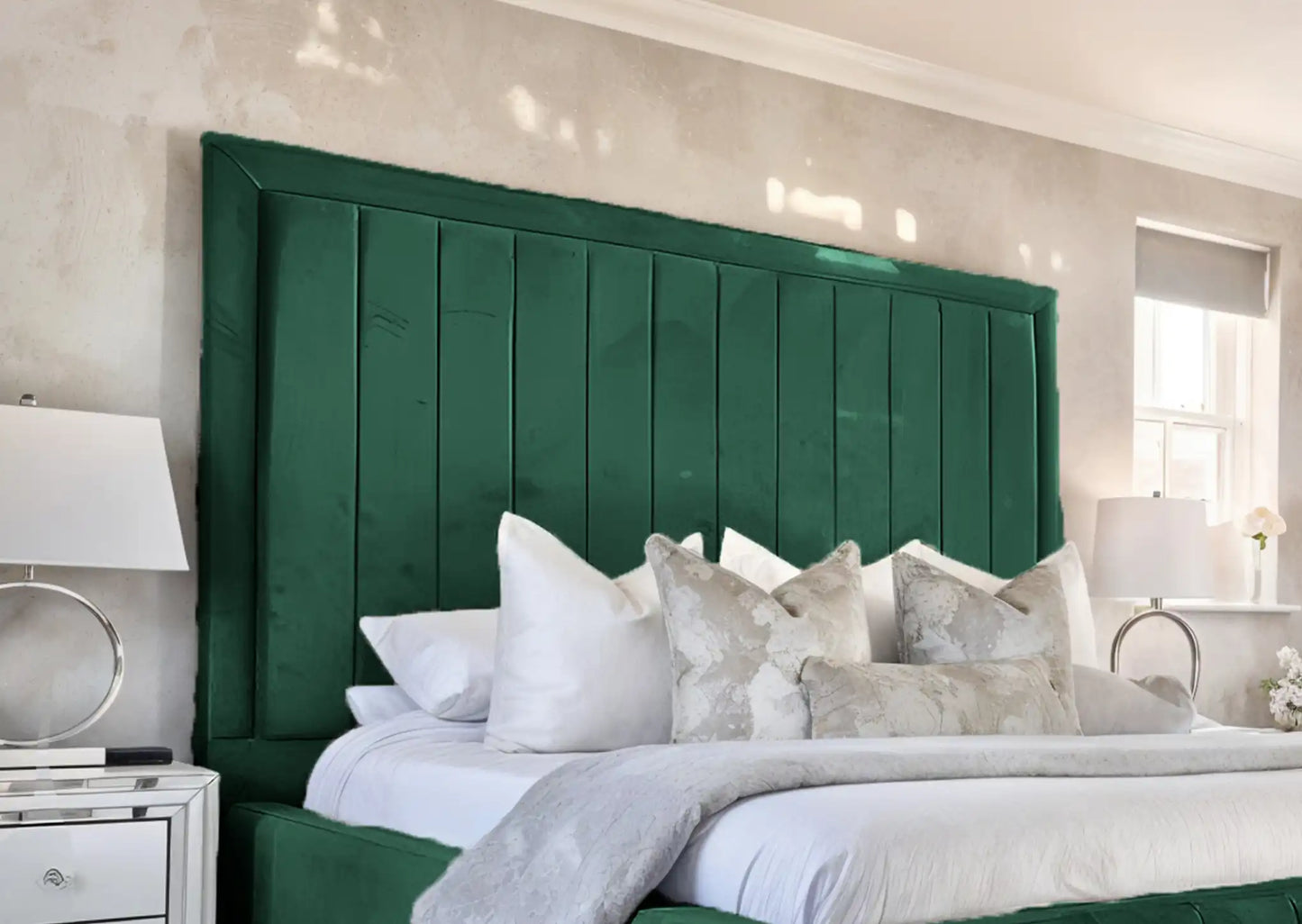 Geneva lined Upholstered Bed