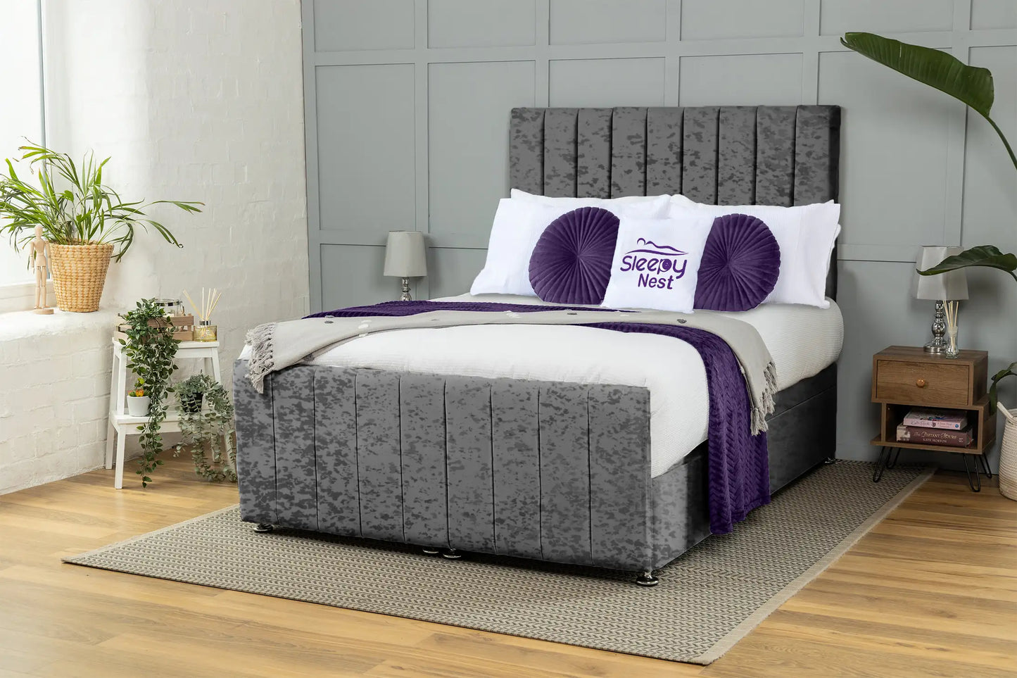 Venetian Ottoman Bed