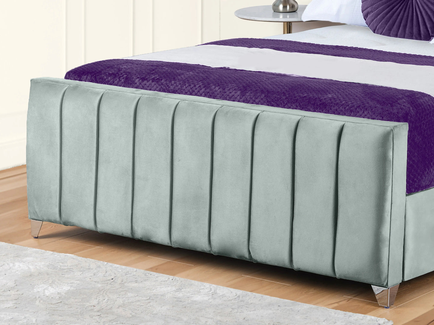 Lisburn Upholstered bed