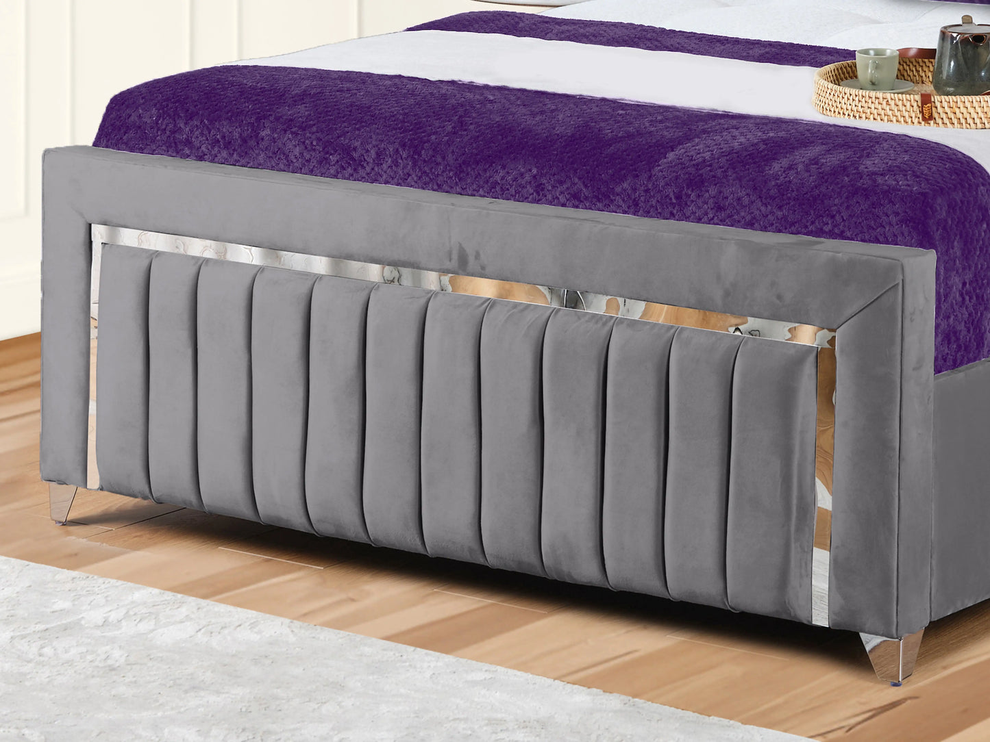 Elizabeth Upholstered Bed