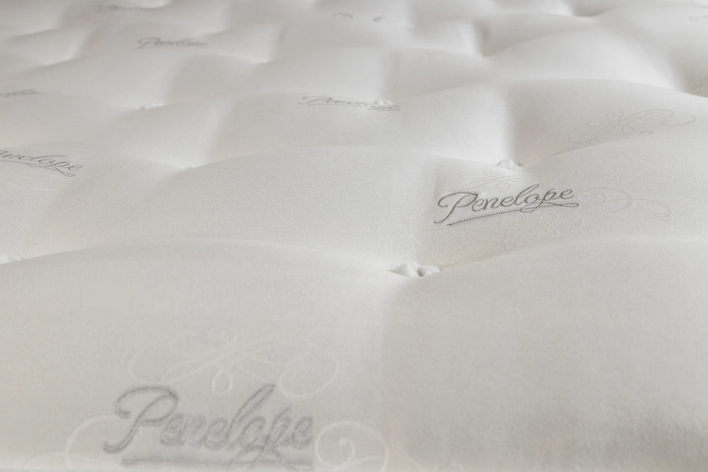 Chester Wool 2000 Pocket Mattress