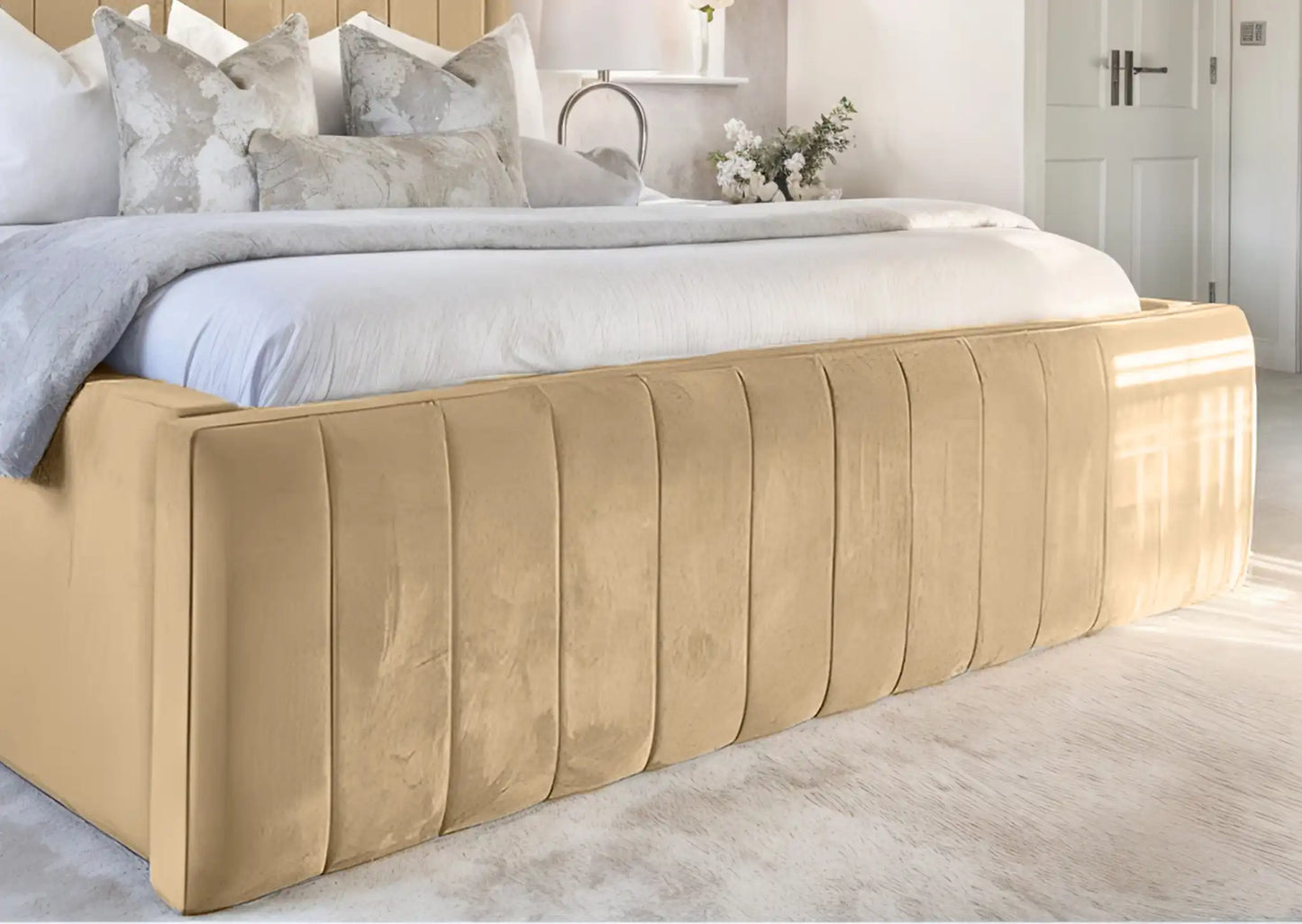 Geneva lined Upholstered Bed