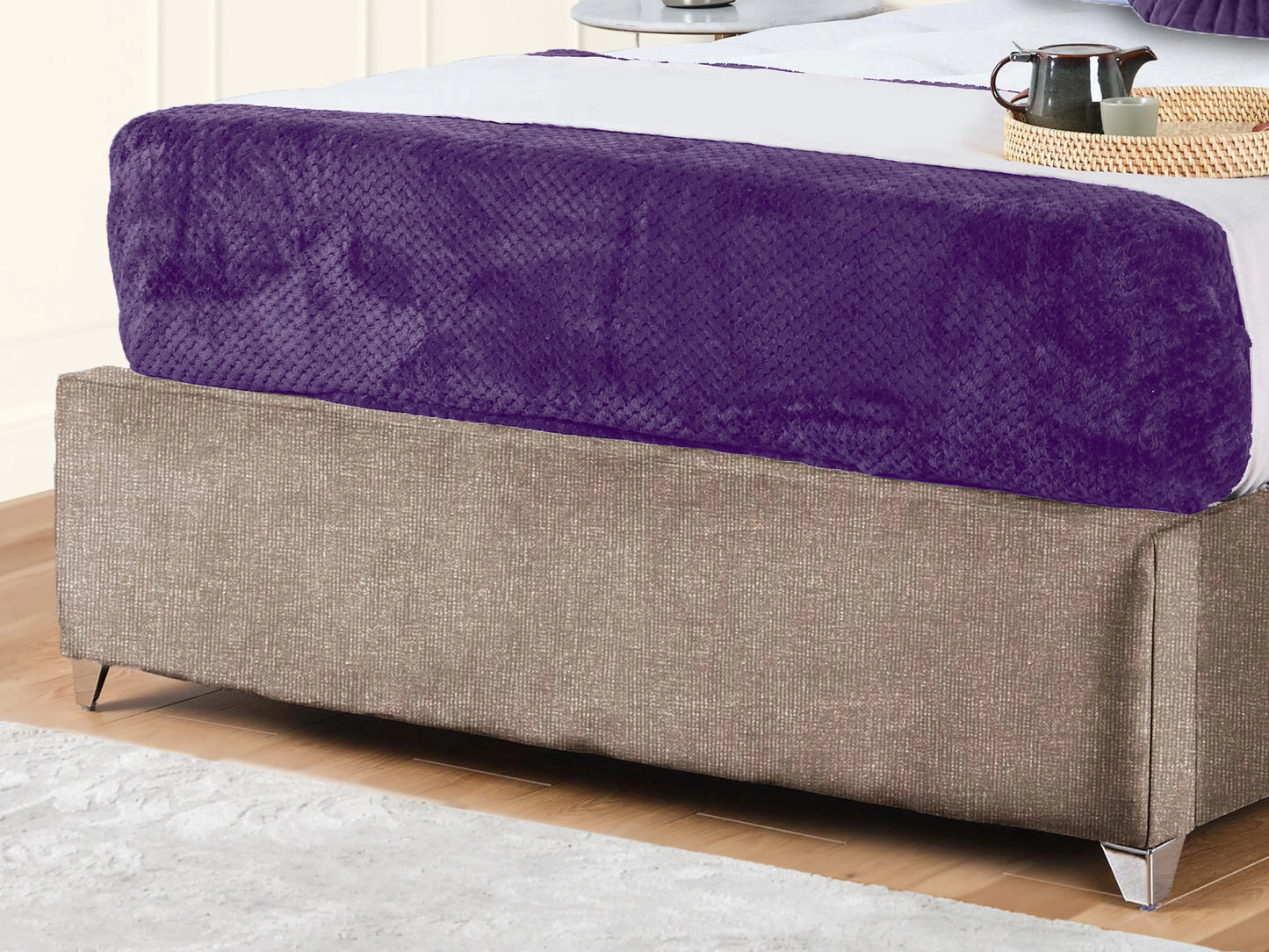 Sunset Upholstered Bed
