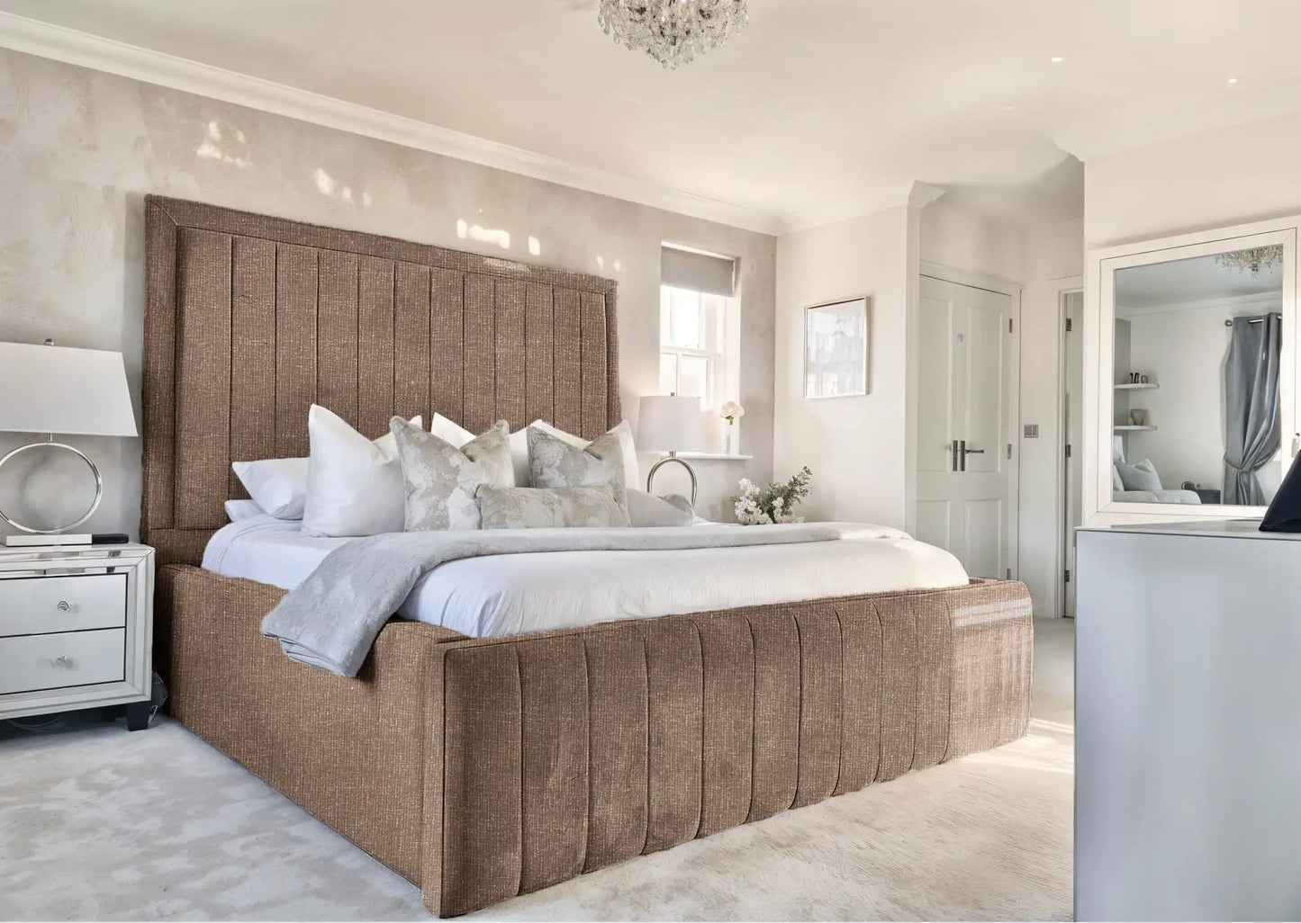 Geneva lined Upholstered Bed