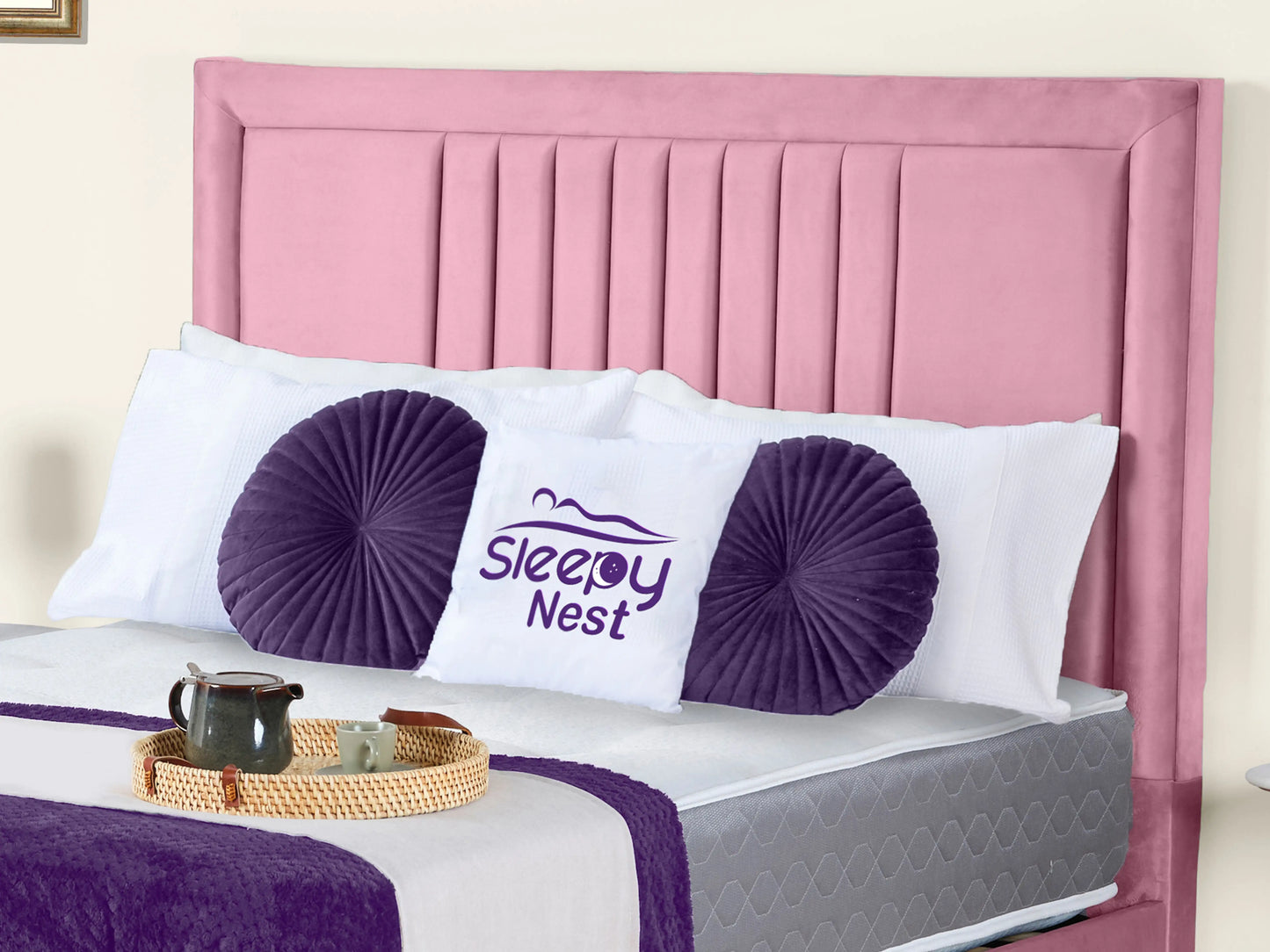 Cannas upholstered bed