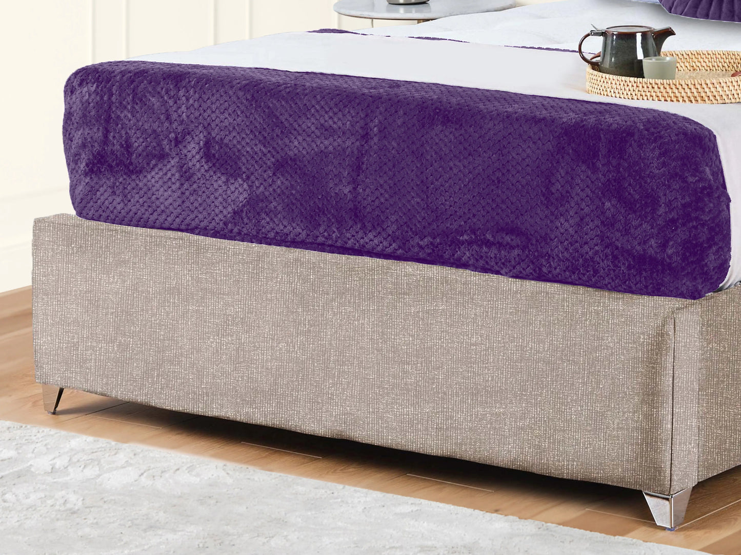 Sunset Upholstered Bed