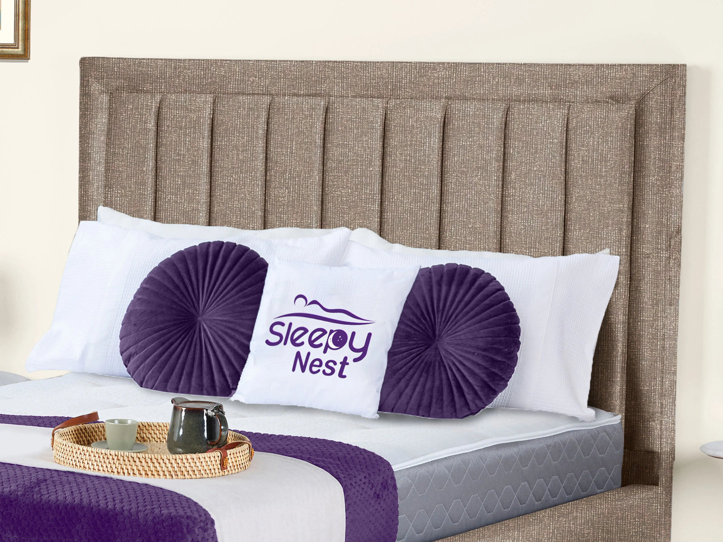 Grand panel Upholstered bed