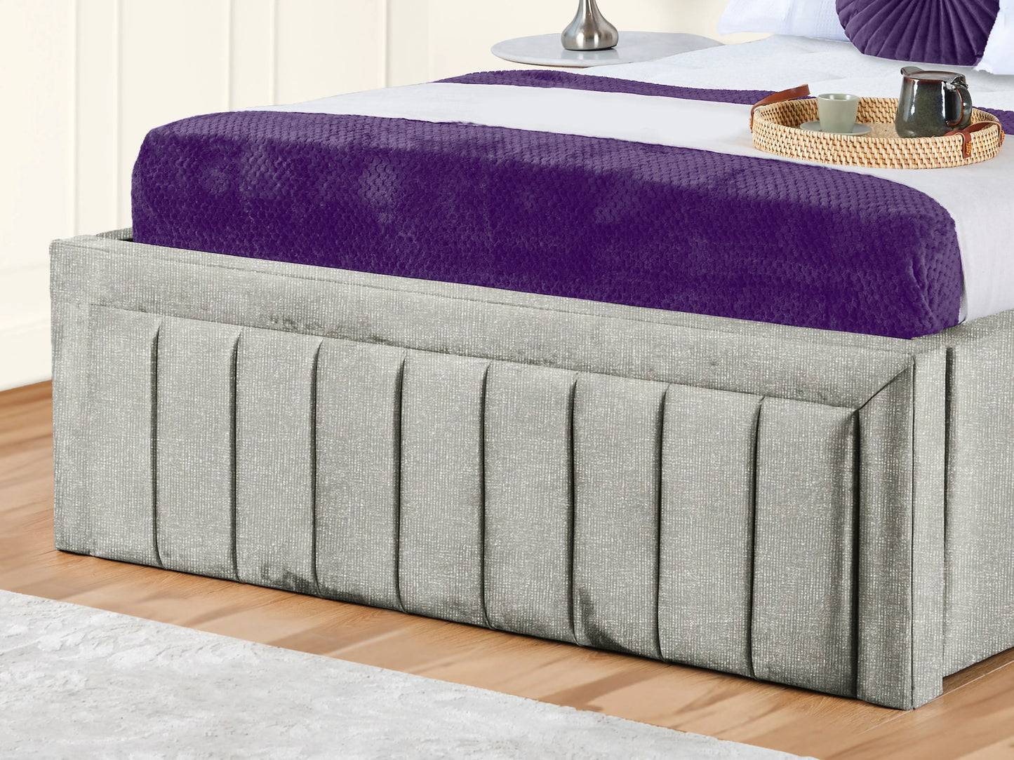 Grand panel Upholstered bed