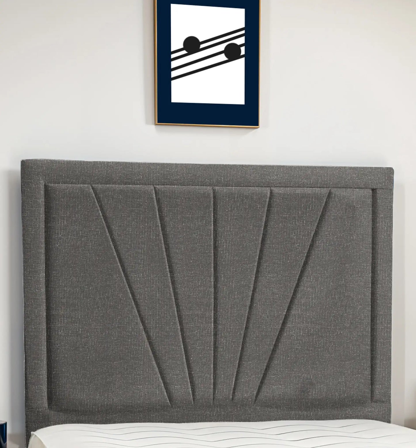Zahah upholstered bed