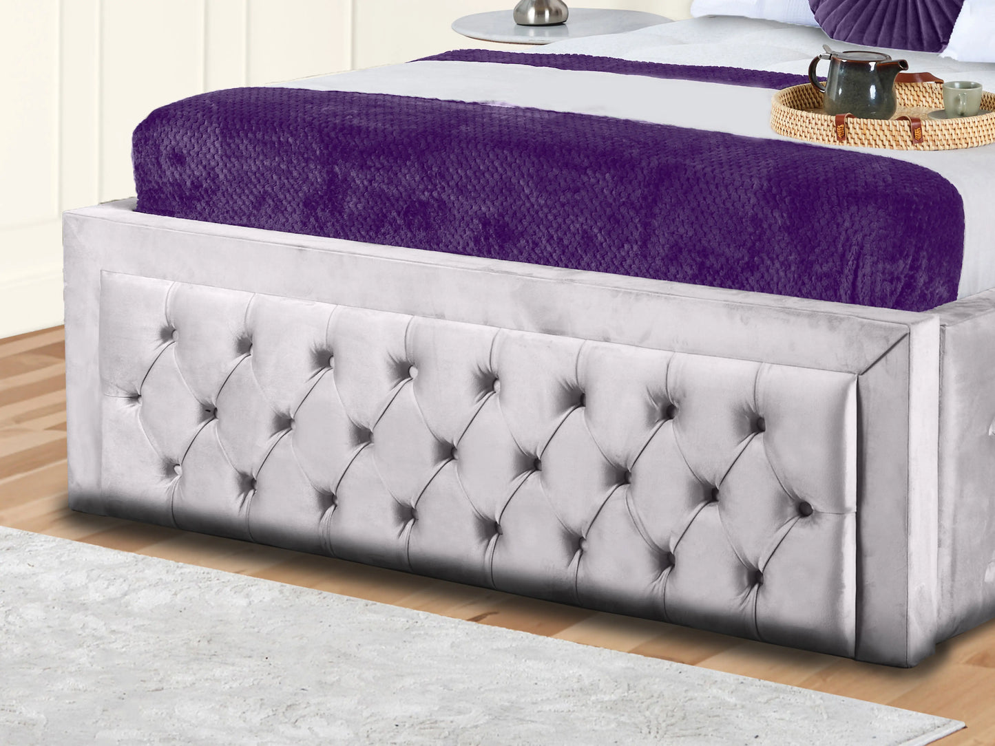 Kiya Upholstered Bed