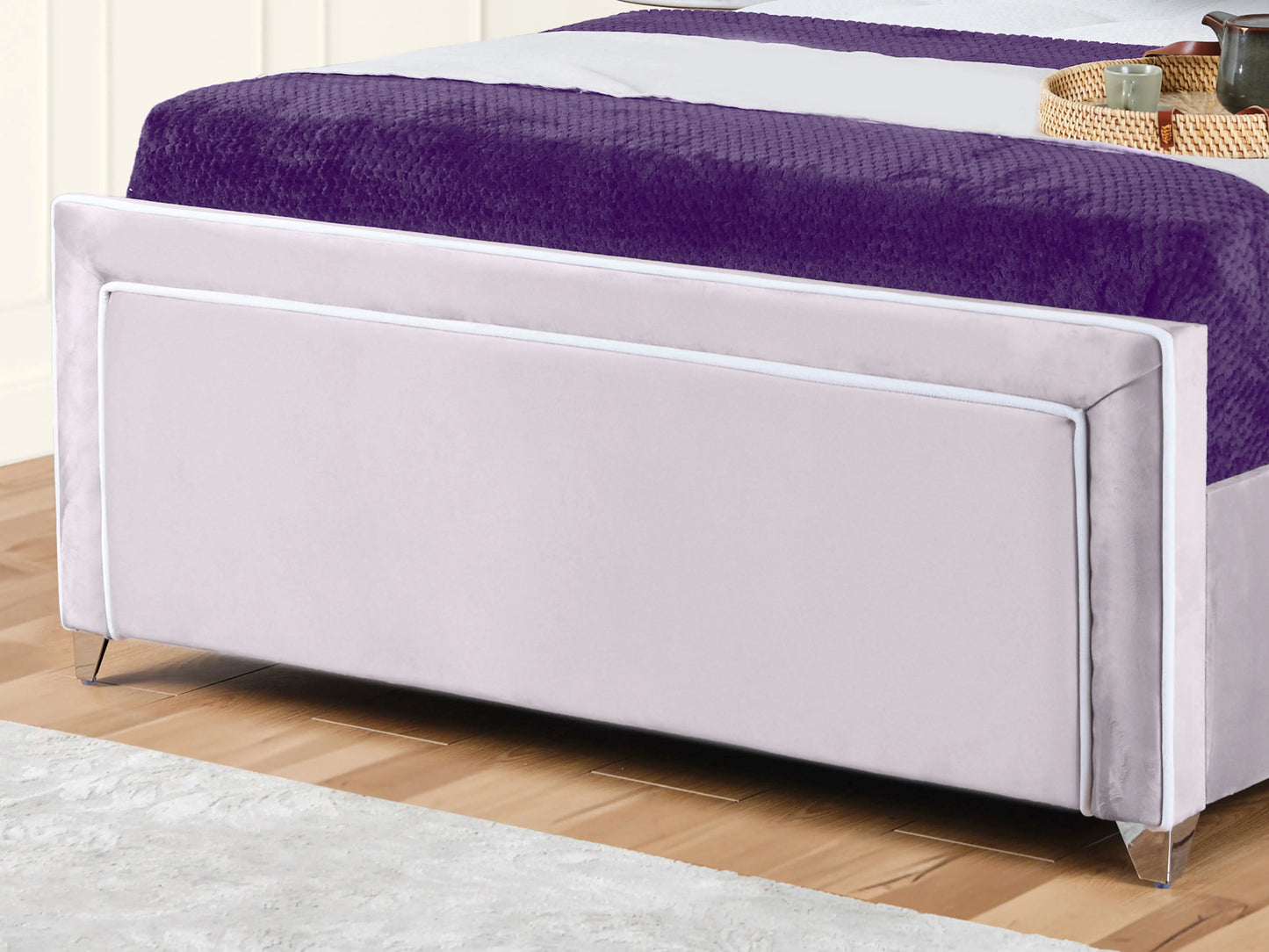 Ariana Upholstered Bed