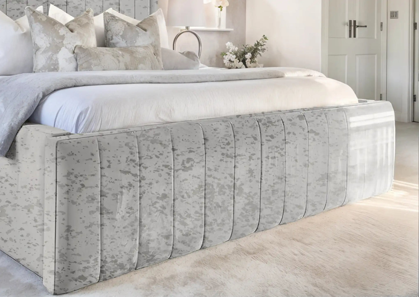 Geneva lined Upholstered Bed