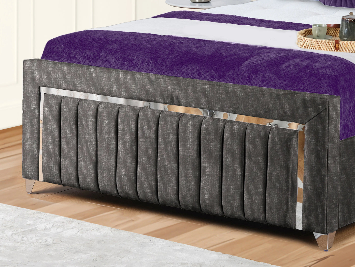 Elizabeth Upholstered Bed