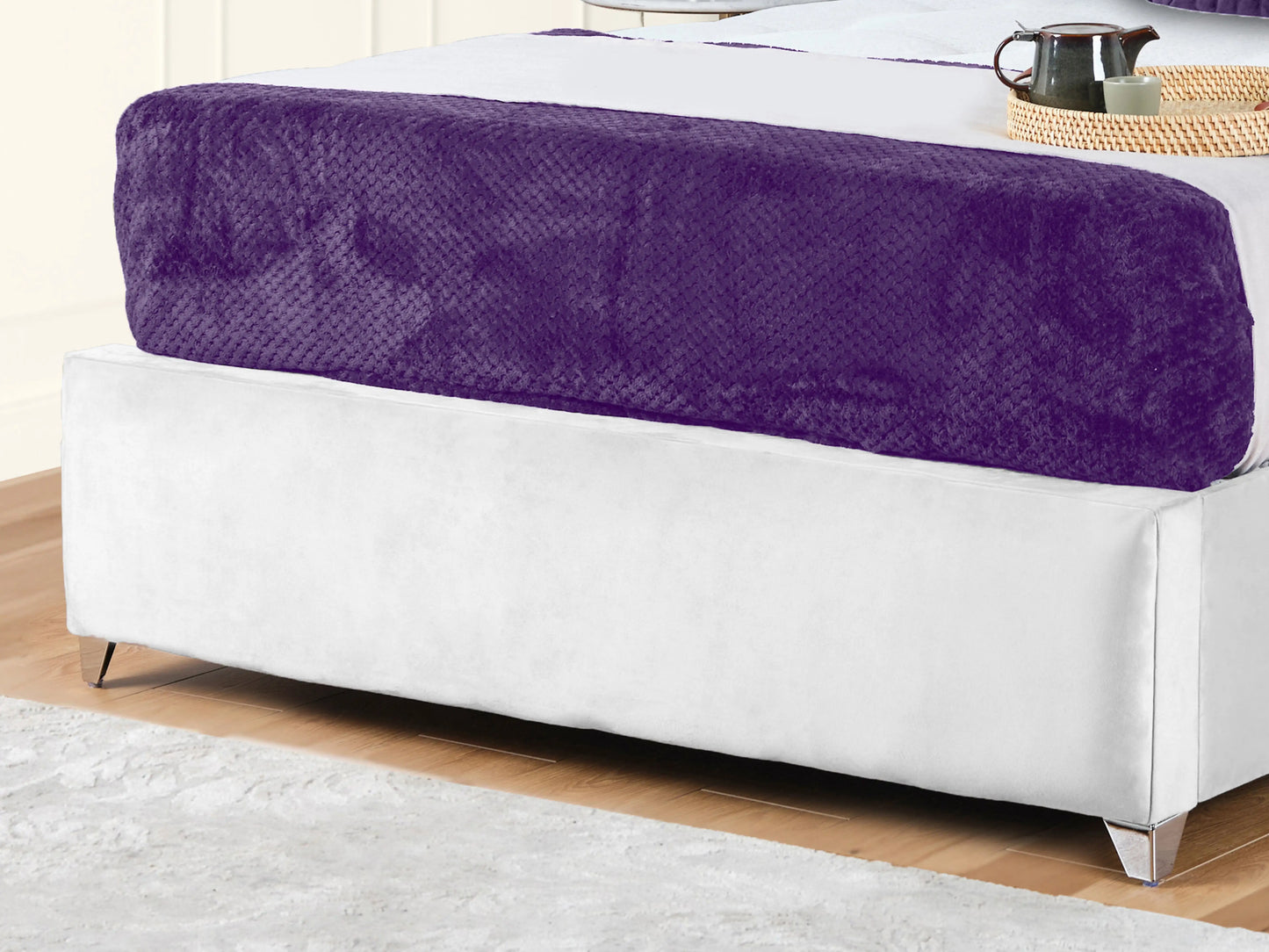 Sunset Upholstered Bed