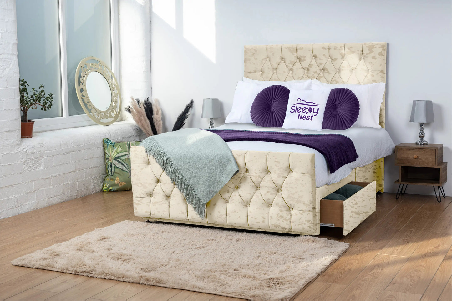 Jublie Chesterfield Divan Bed