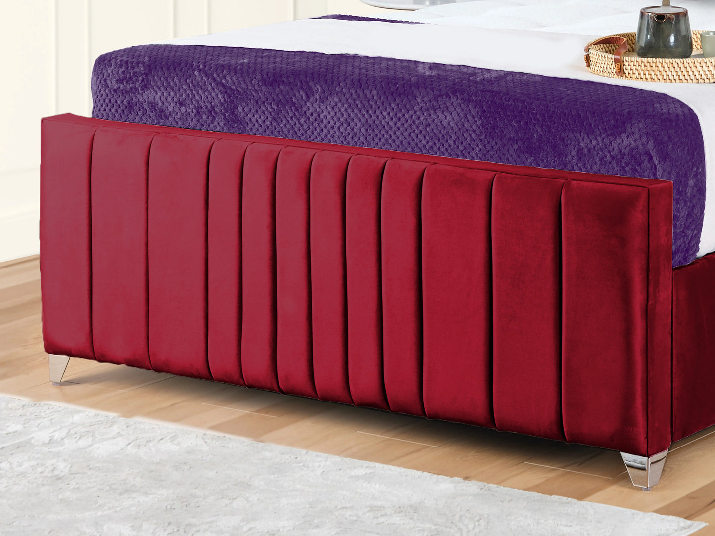 Valencia Lined Wings Upholstered Bed