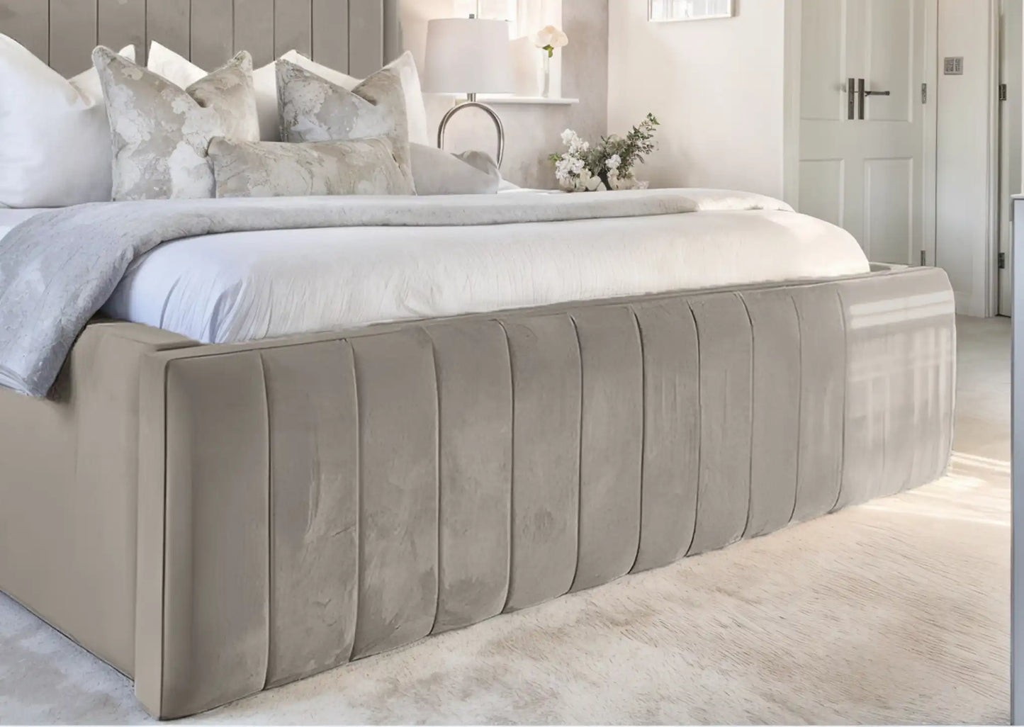 Geneva lined Upholstered Bed