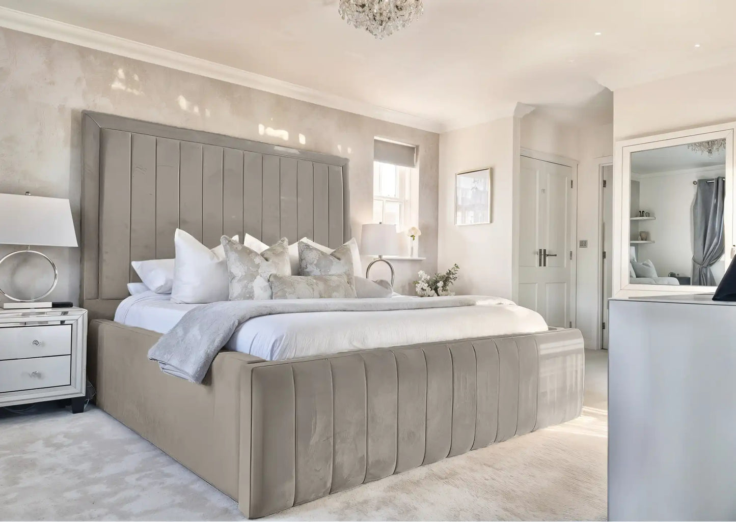Geneva lined Upholstered Bed