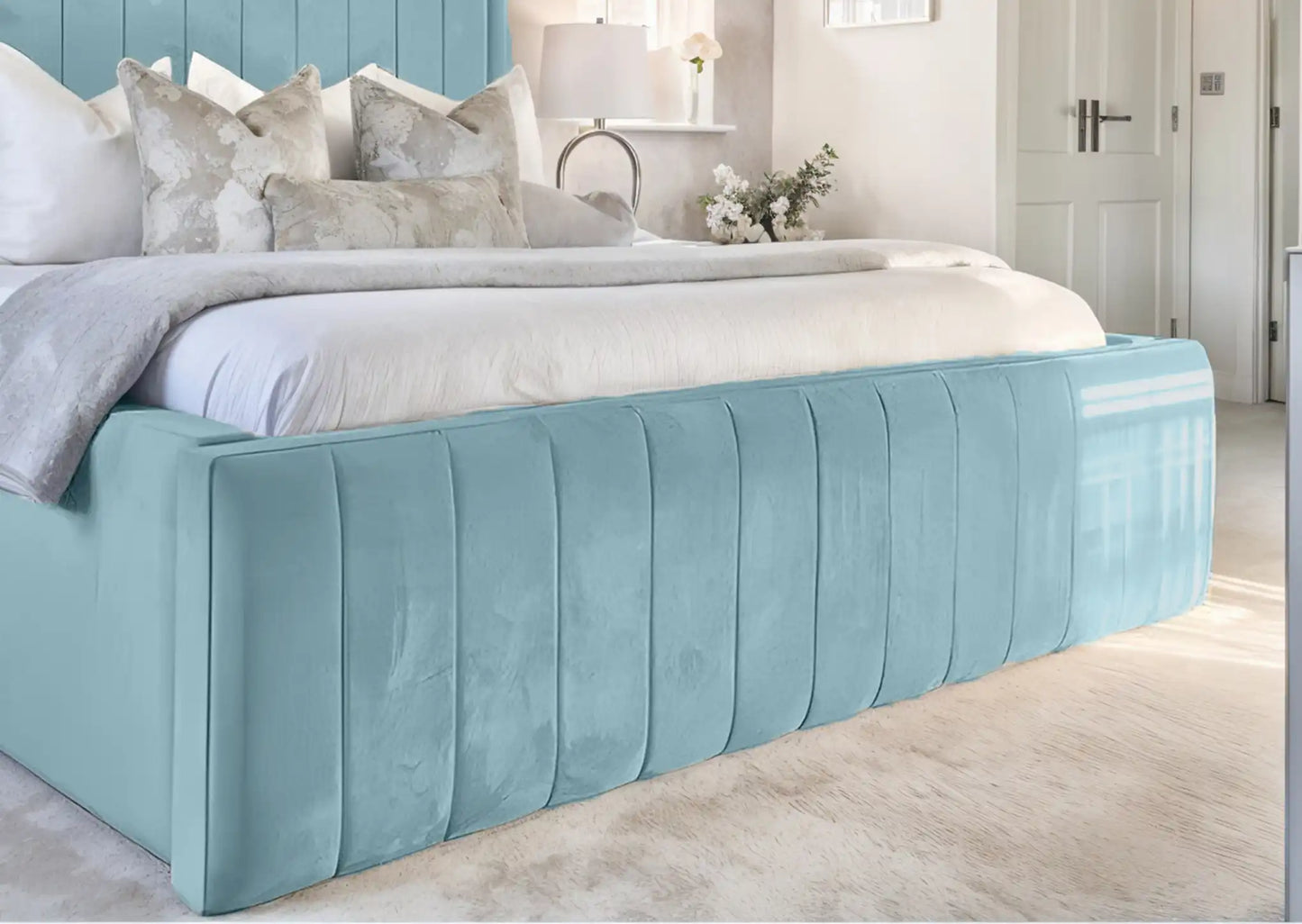 Geneva lined Upholstered Bed
