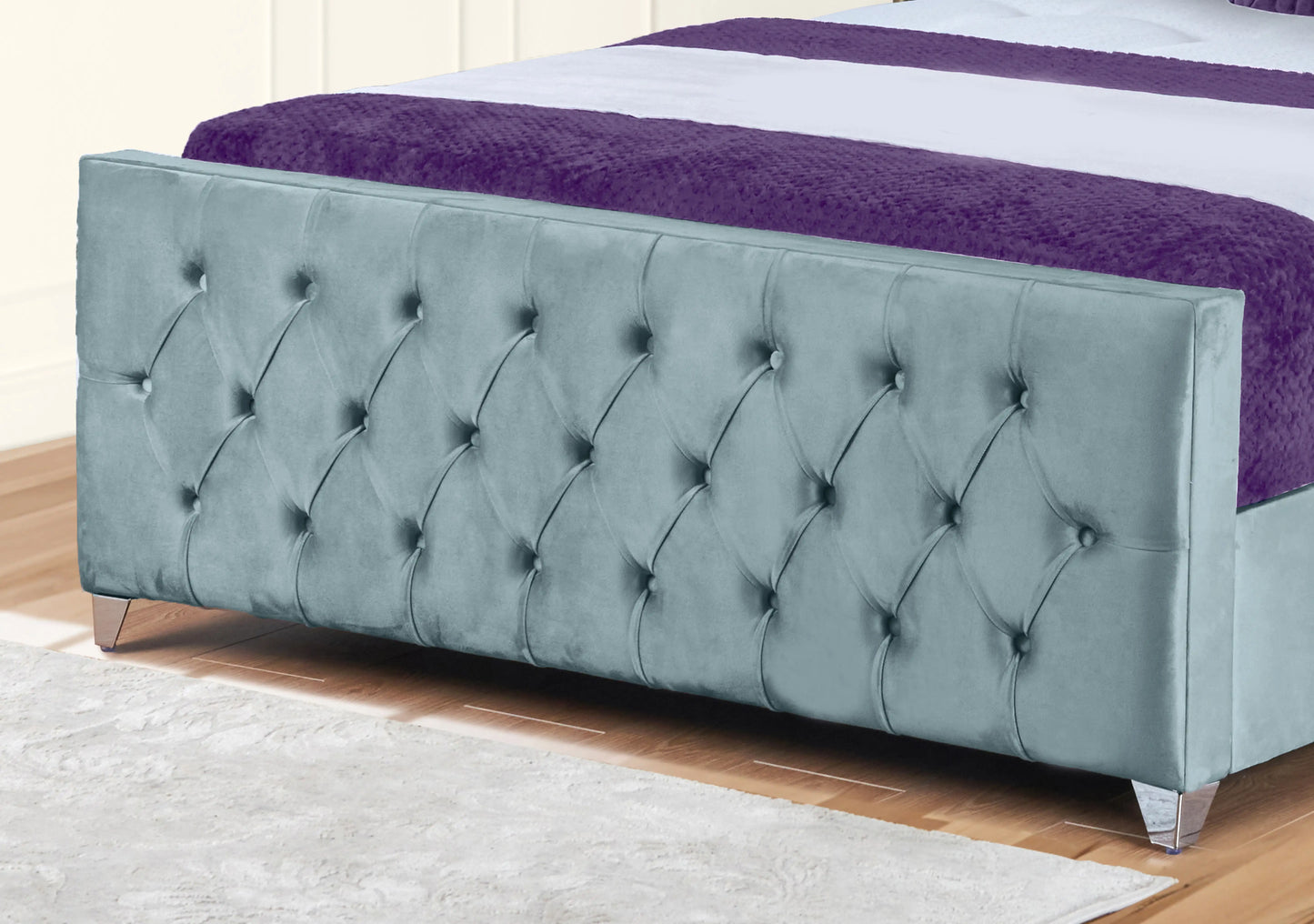Florida Upholstered bed