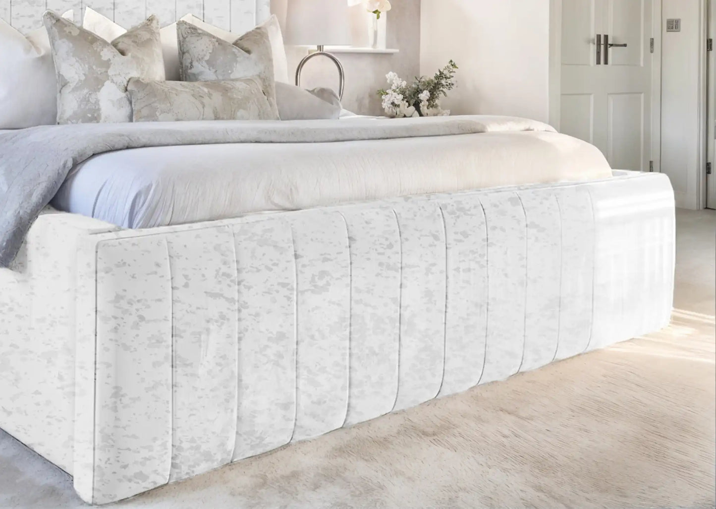 Geneva lined Upholstered Bed