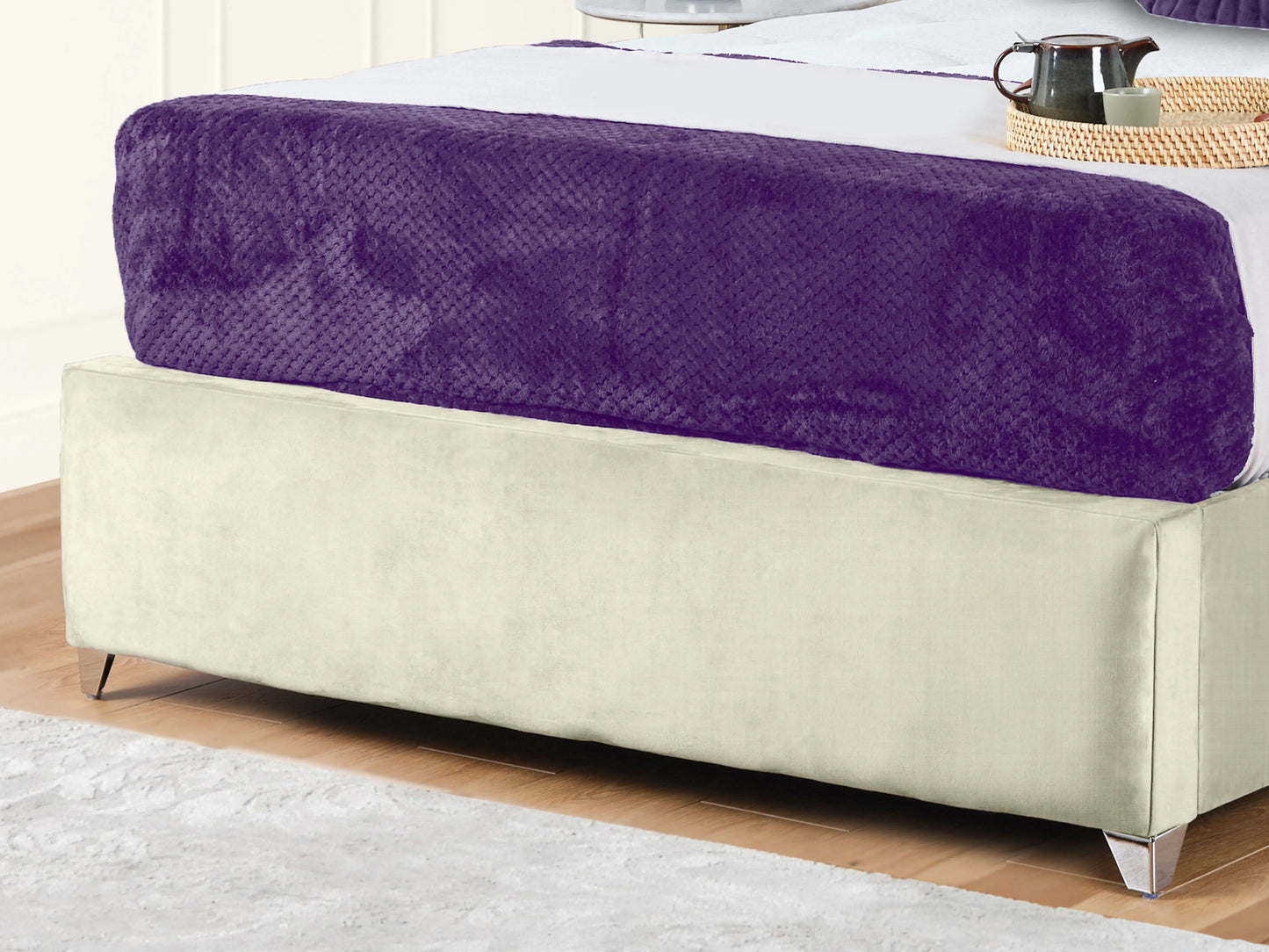 Sunset Upholstered Bed