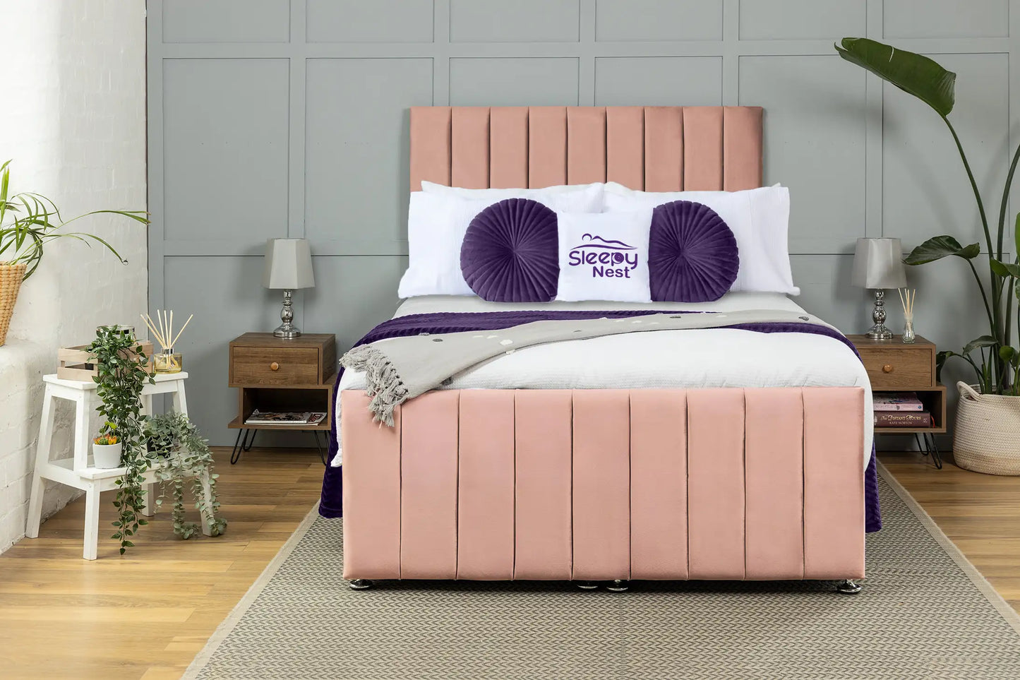Venetian Ottoman Bed