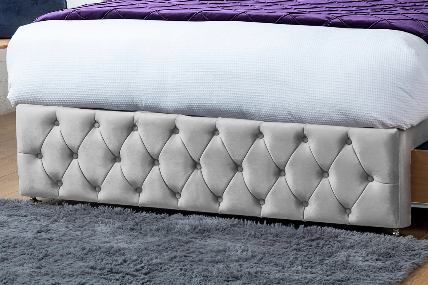 Jasmine Divan Bed