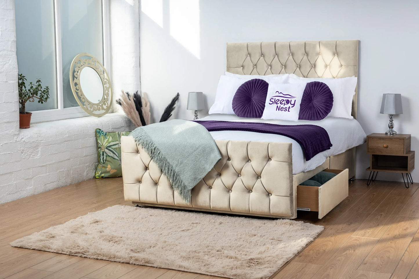 Jublie Chesterfield Divan Bed