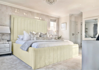 Geneva lined Upholstered Bed