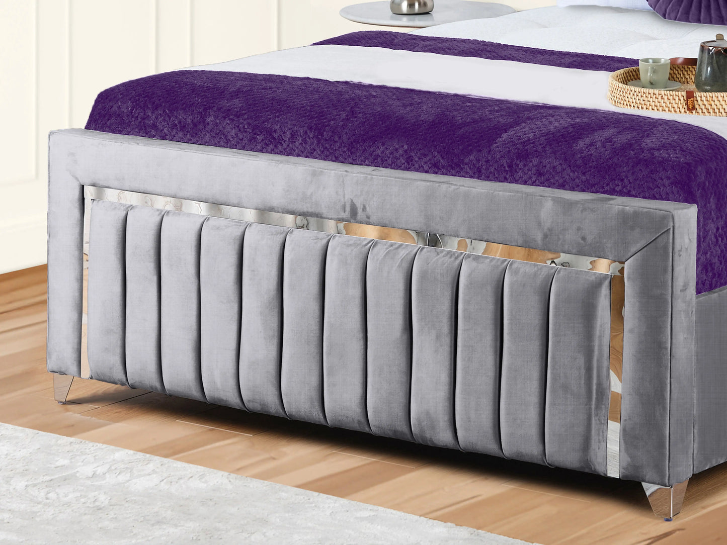 Elizabeth Upholstered Bed