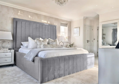 Geneva lined Upholstered Bed