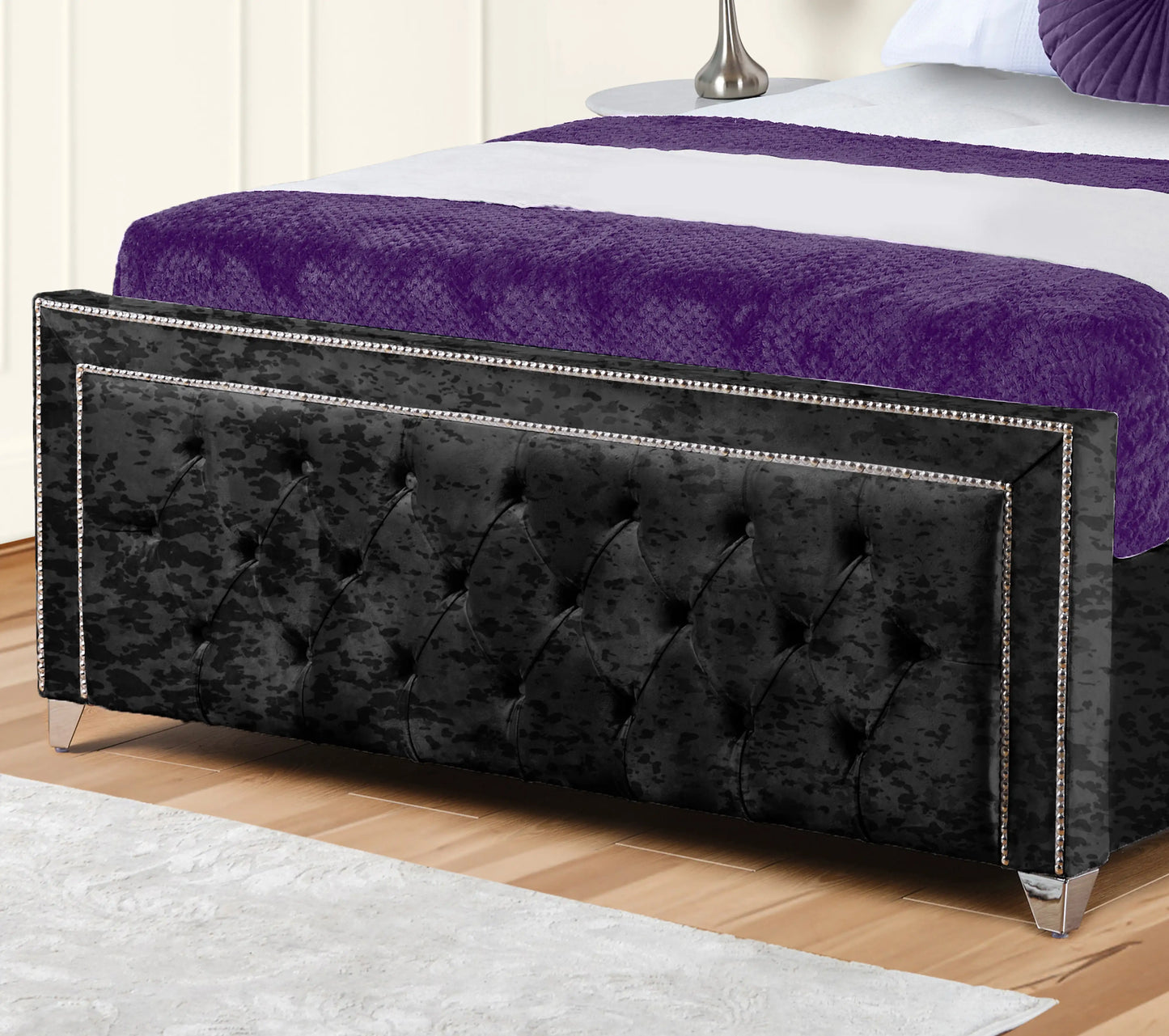 Hamilton Upholstered Bed
