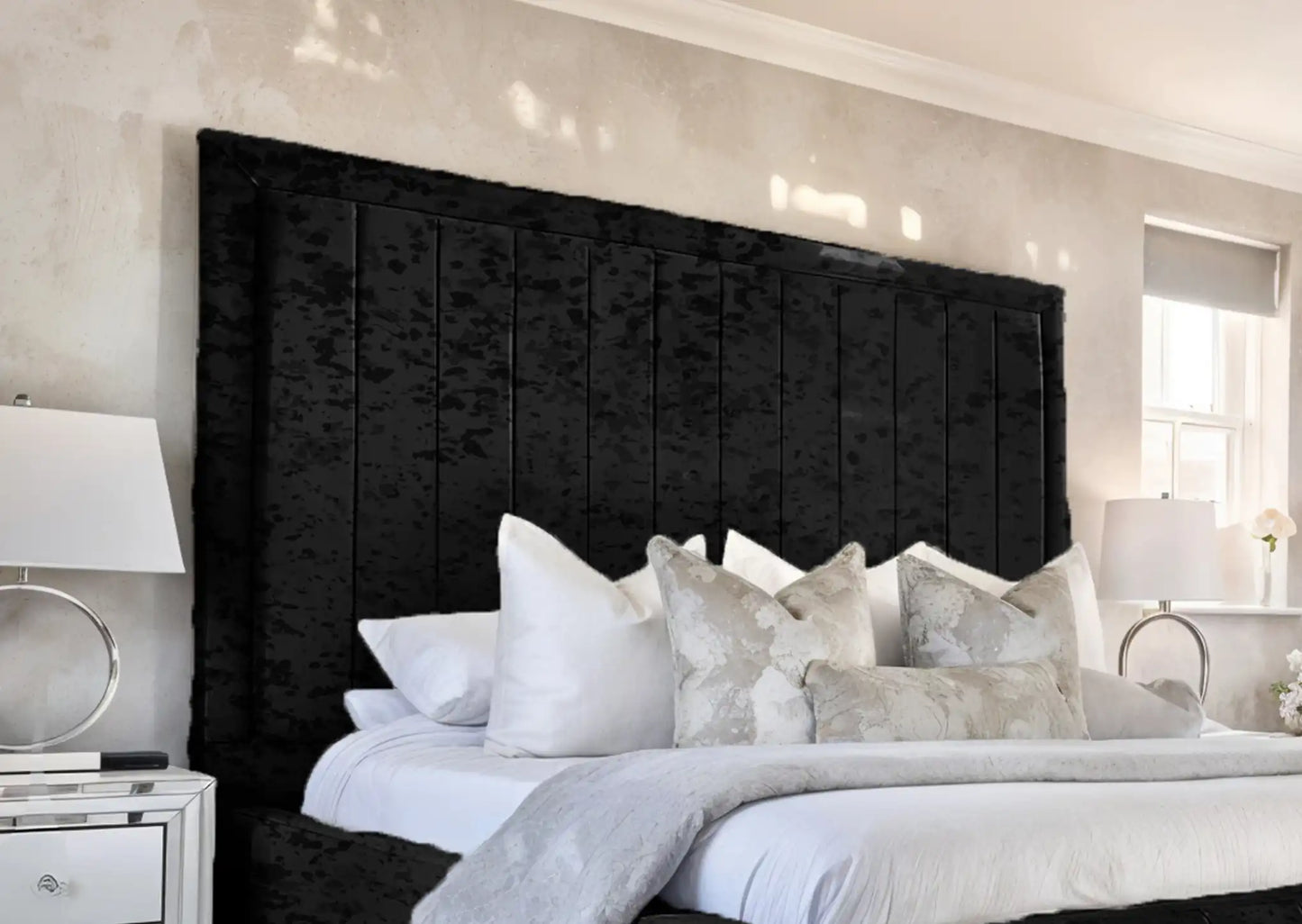 Geneva lined Upholstered Bed