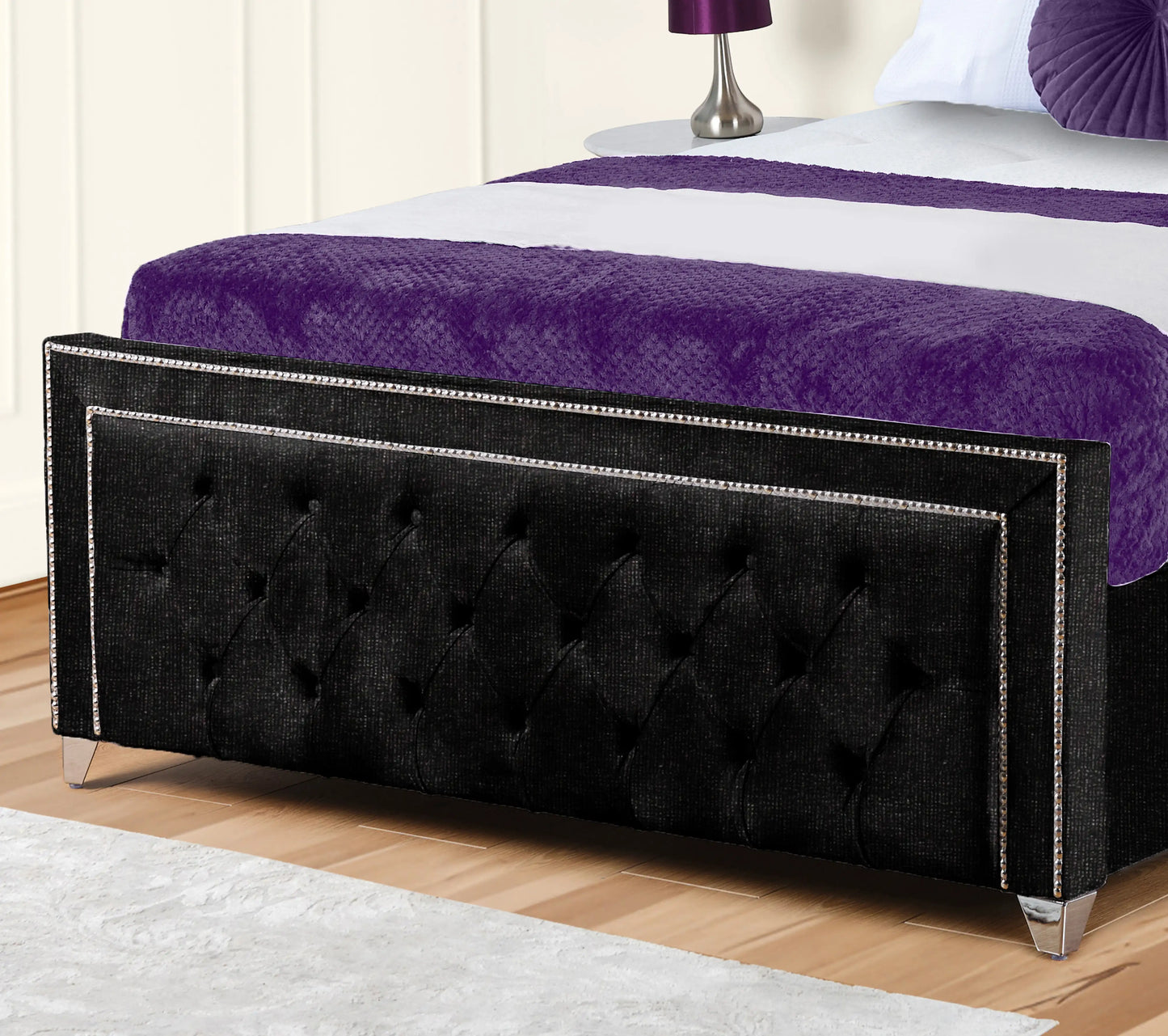 Hamilton Upholstered Bed