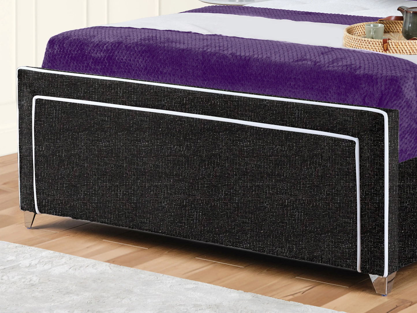Ariana Upholstered Bed