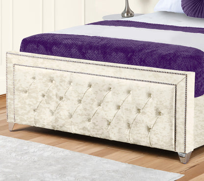 Hamilton Upholstered Bed