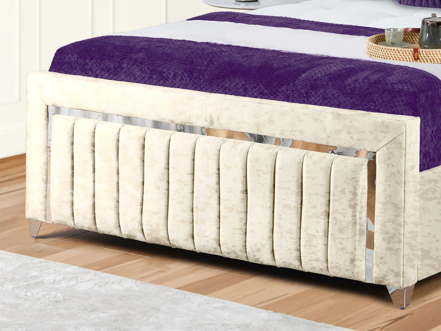 Elizabeth Upholstered Bed