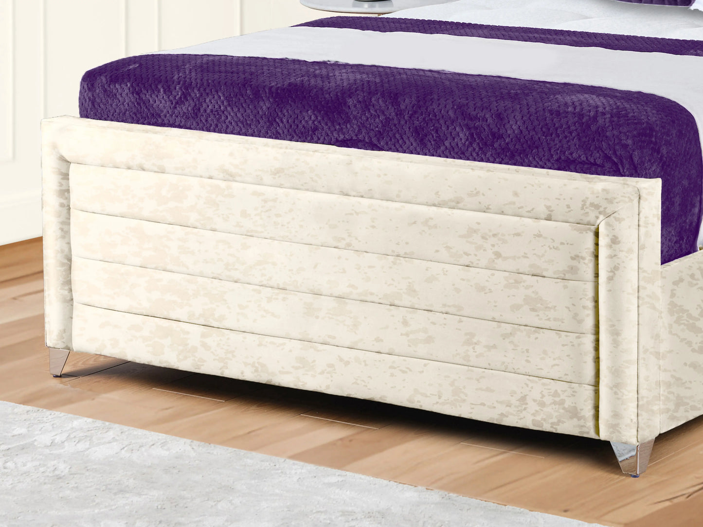 Safina Upholstered Bed